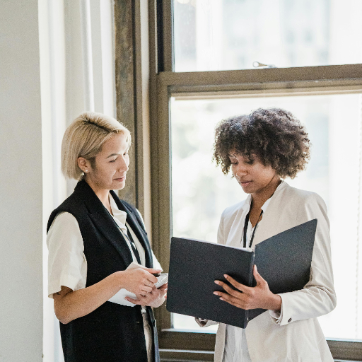 Square_pexels mizunokozuki-12902907